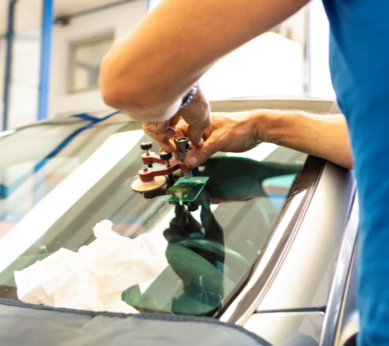 Excellent Quality of Front Windscreen in Dubai
