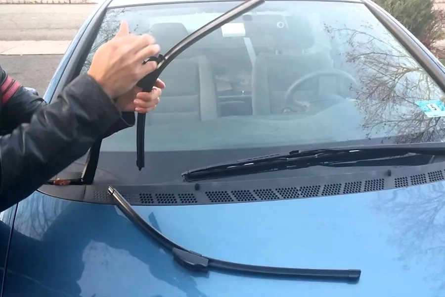 Car Windshield Wiper Blades in UAE