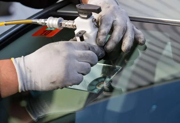 Fast Auto Glass Repair Services