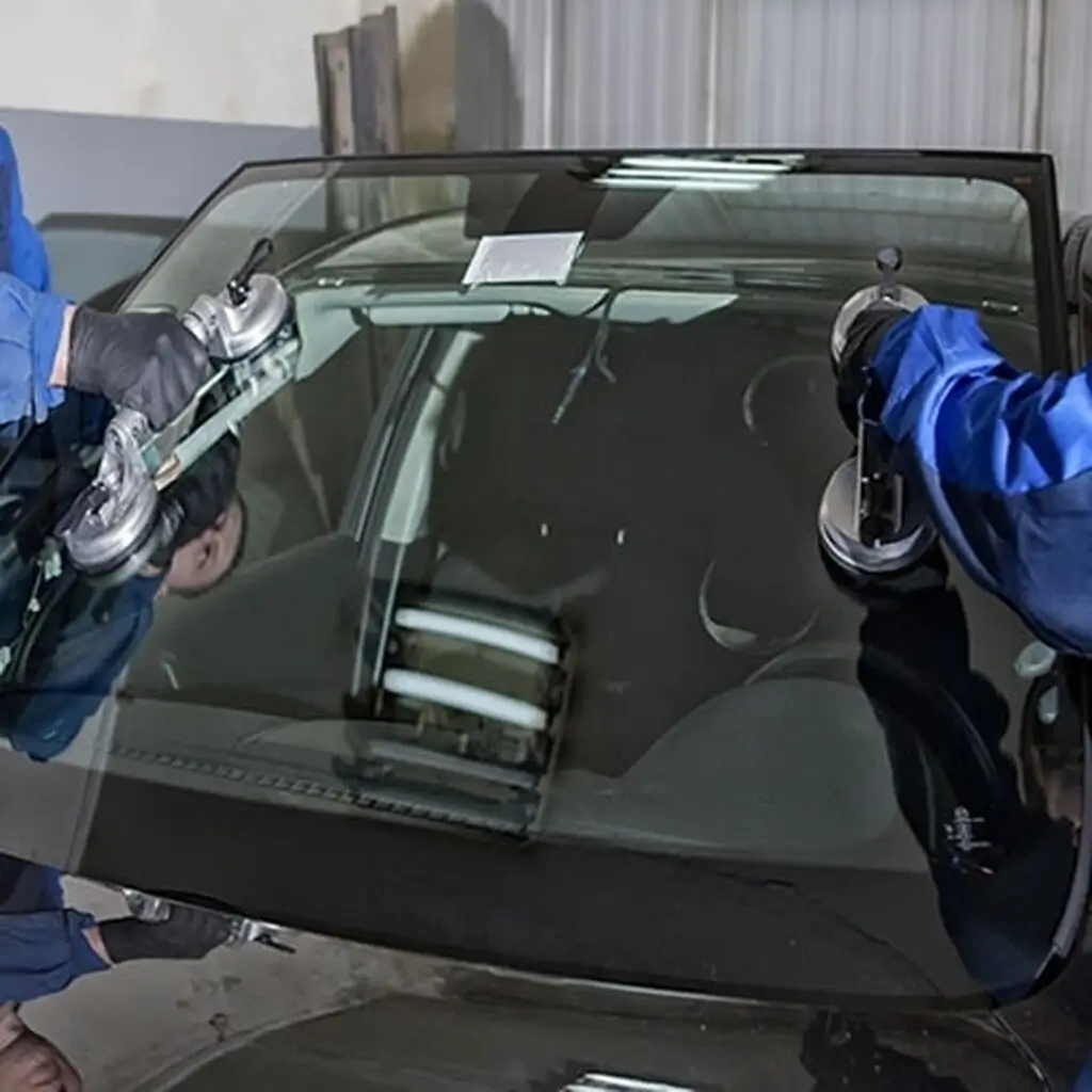 Windshield Replacment Dubai